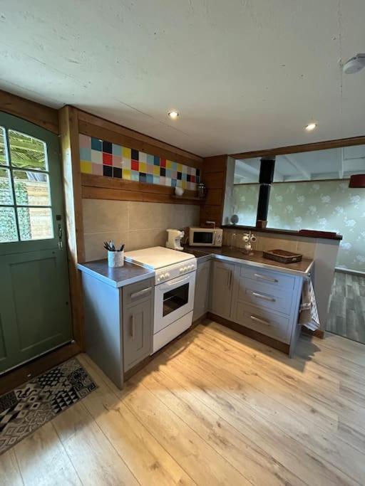 Gite - Saint-Ellier-Du-Maine Ngoại thất bức ảnh