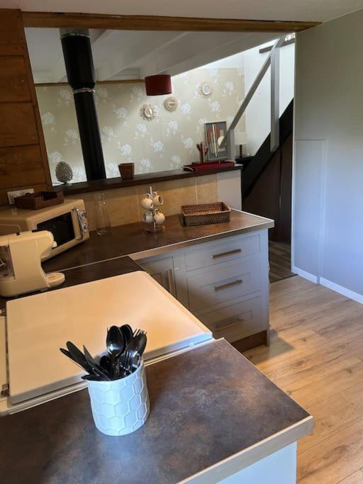 Gite - Saint-Ellier-Du-Maine Ngoại thất bức ảnh